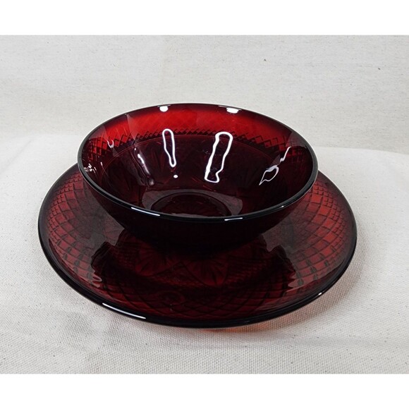 Luminarc Cristal D' Arques Durand Antique Ruby Red 8" Salad Plates Set of 6 - Picture 9 of 10